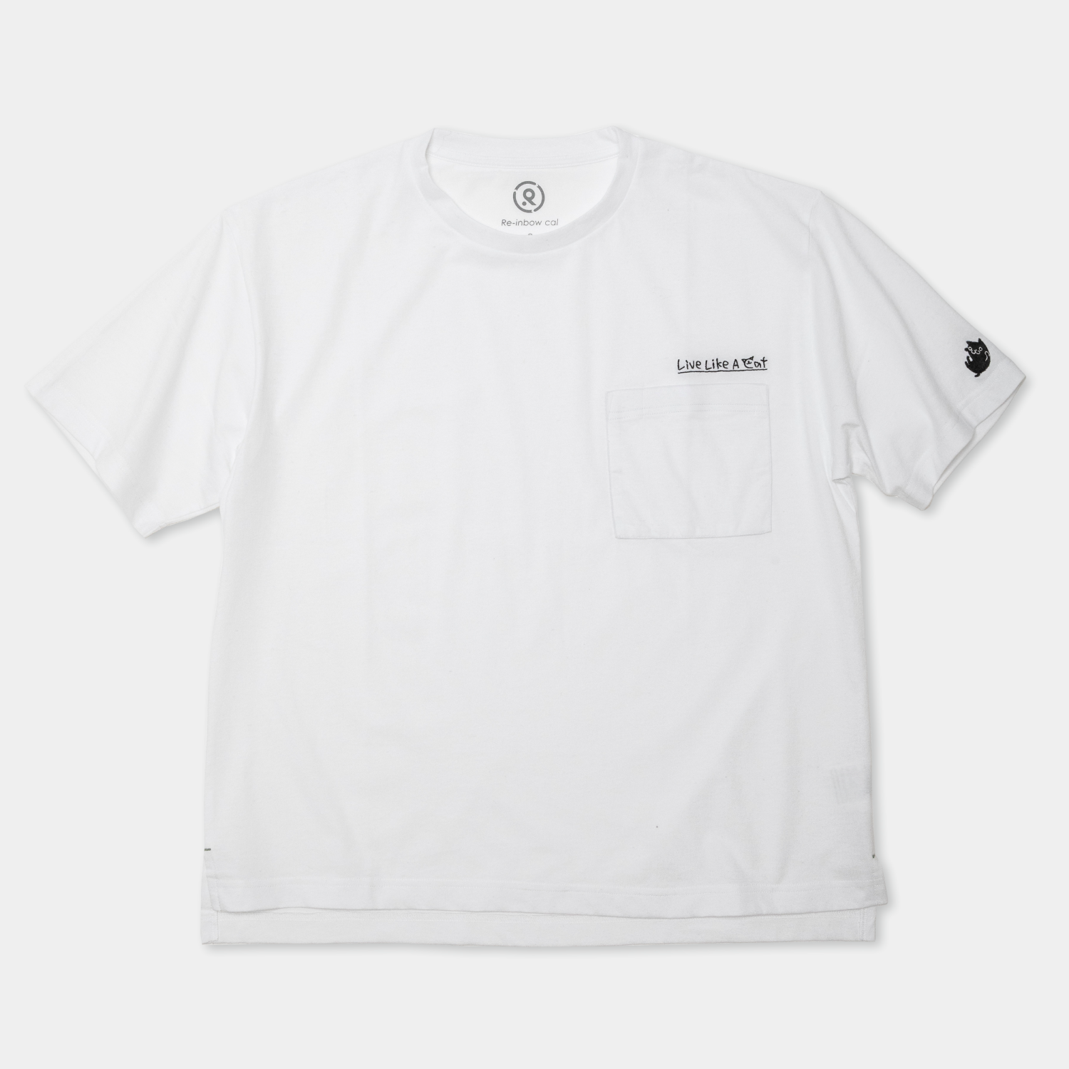 T-Shirt for a Carefree Day - WHITE